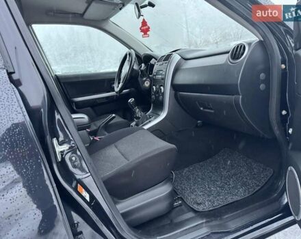 Чорний Сузукі Гранд Вітара, об'ємом двигуна 1.9 л та пробігом 281 тис. км за 4550 $, фото 8 на Automoto.ua