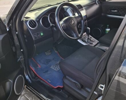 Сузуки Гранд Витара 2008 в Южное на Automoto.ua Черный Сузуки Гранд Витара, объемом двигателя 2.4 л и пробегом 142 тыс. км за 7600 $, фото 7 на Automoto.ua