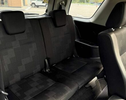 Чорний Сузукі Гранд Вітара, об'ємом двигуна 2.4 л та пробігом 198 тис. км за 7900 $, фото 16 на Automoto.ua