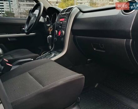 Сузуки Гранд Витара 2008 в Харькове на Automoto.ua Черный Сузуки Гранд Витара, объемом двигателя 2 л и пробегом 231 тыс. км за 7350 $, фото 1 на Automoto.ua