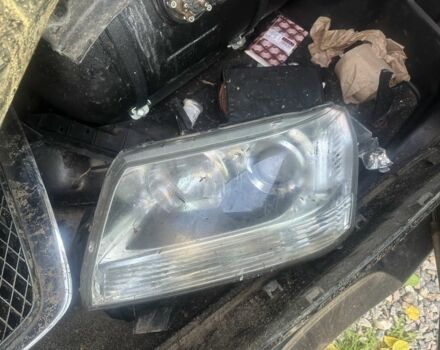 Черный Сузуки Гранд Витара, объемом двигателя 2 л и пробегом 240 тыс. км за 3200 $, фото 14 на Automoto.ua