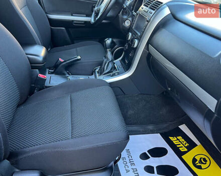 Черный Сузуки Гранд Витара, объемом двигателя 2.39 л и пробегом 290 тыс. км за 6100 $, фото 10 на Automoto.ua