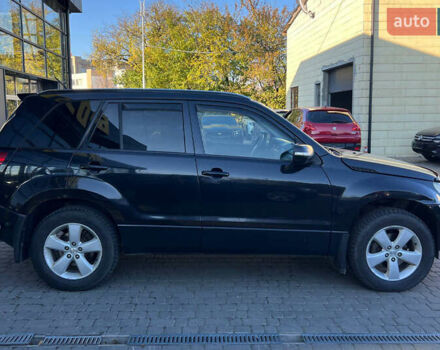 Черный Сузуки Гранд Витара, объемом двигателя 2.39 л и пробегом 290 тыс. км за 6100 $, фото 7 на Automoto.ua