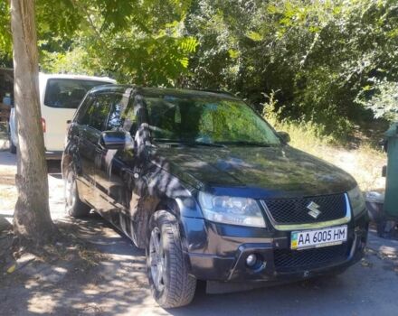 Чорний Сузукі Гранд Вітара, об'ємом двигуна 2.7 л та пробігом 237 тис. км за 4500 $, фото 4 на Automoto.ua