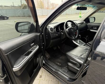 Чорний Сузукі Гранд Вітара, об'ємом двигуна 2.4 л та пробігом 135 тис. км за 8100 $, фото 7 на Automoto.ua