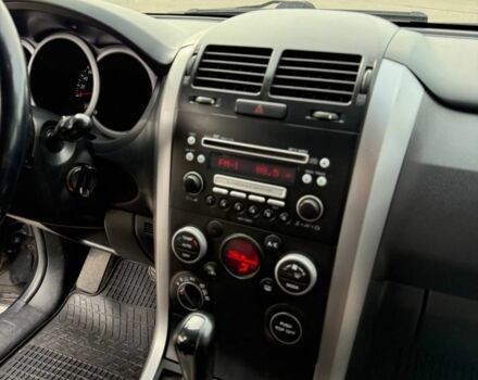 Чорний Сузукі Гранд Вітара, об'ємом двигуна 2.4 л та пробігом 198 тис. км за 7900 $, фото 15 на Automoto.ua