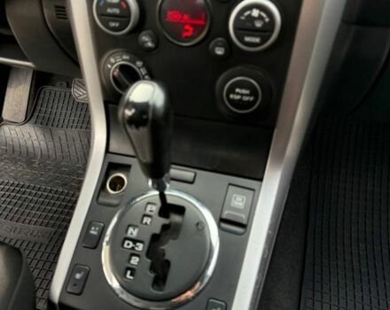 Чорний Сузукі Гранд Вітара, об'ємом двигуна 2.4 л та пробігом 198 тис. км за 7900 $, фото 14 на Automoto.ua