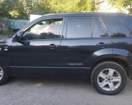Чорний Сузукі Гранд Вітара, об'ємом двигуна 2.7 л та пробігом 237 тис. км за 4500 $, фото 5 на Automoto.ua
