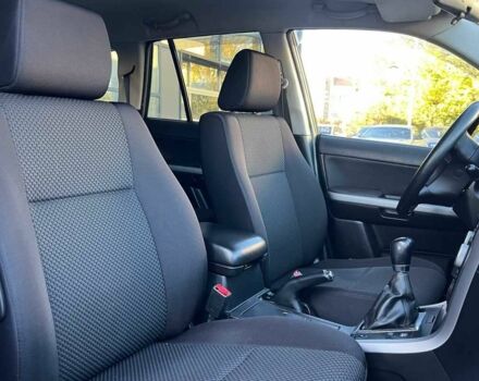 Чорний Сузукі Гранд Вітара, об'ємом двигуна 2.4 л та пробігом 290 тис. км за 6100 $, фото 11 на Automoto.ua