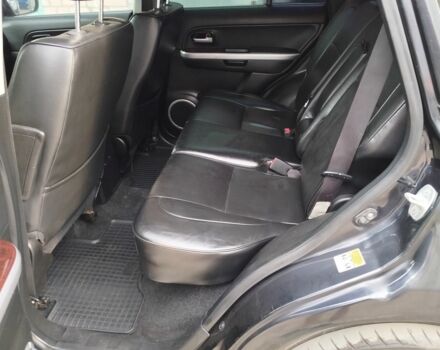 Черный Сузуки Гранд Витара, объемом двигателя 2 л и пробегом 210 тыс. км за 7900 $, фото 21 на Automoto.ua