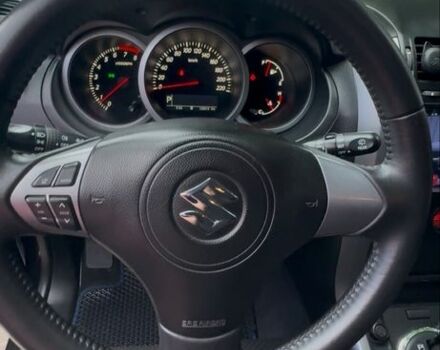 Чорний Сузукі Гранд Вітара, об'ємом двигуна 2.4 л та пробігом 125 тис. км за 8500 $, фото 11 на Automoto.ua