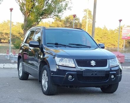 Черный Сузуки Гранд Витара, объемом двигателя 2 л и пробегом 210 тыс. км за 7900 $, фото 1 на Automoto.ua
