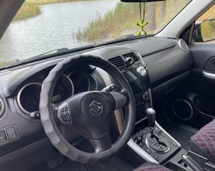 Чорний Сузукі Гранд Вітара, об'ємом двигуна 2.39 л та пробігом 176 тис. км за 8600 $, фото 10 на Automoto.ua