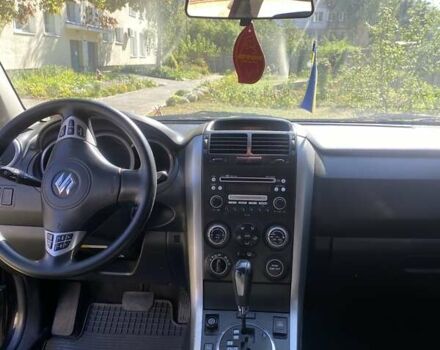 Черный Сузуки Гранд Витара, объемом двигателя 2 л и пробегом 131 тыс. км за 10500 $, фото 10 на Automoto.ua