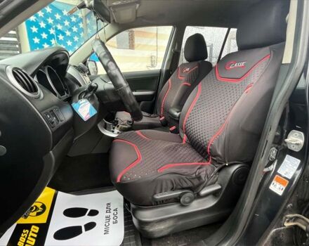 Черный Сузуки Гранд Витара, объемом двигателя 1.9 л и пробегом 248 тыс. км за 8500 $, фото 12 на Automoto.ua