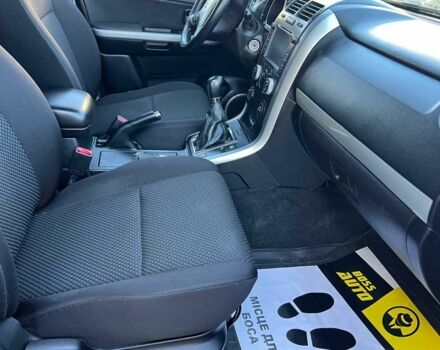 Чорний Сузукі Гранд Вітара, об'ємом двигуна 2.4 л та пробігом 290 тис. км за 6100 $, фото 10 на Automoto.ua