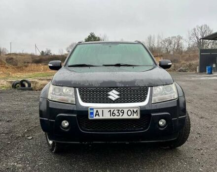 Черный Сузуки Гранд Витара, объемом двигателя 2.39 л и пробегом 289 тыс. км за 9500 $, фото 1 на Automoto.ua