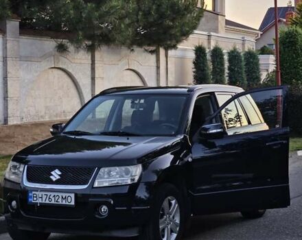 Черный Сузуки Гранд Витара, объемом двигателя 2 л и пробегом 170 тыс. км за 10000 $, фото 16 на Automoto.ua