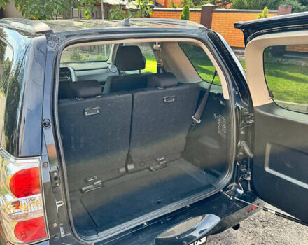 Чорний Сузукі Гранд Вітара, об'ємом двигуна 2.4 л та пробігом 170 тис. км за 8800 $, фото 9 на Automoto.ua