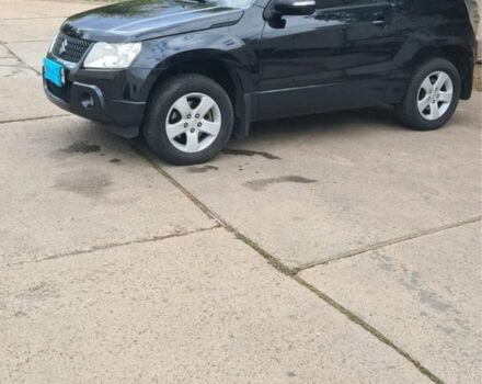 Сузуки Гранд Витара 2009 в Кривом Роге на Automoto.ua Черный Сузуки Гранд Витара, объемом двигателя 2.4 л и пробегом 147 тыс. км за 8000 $, фото 1 на Automoto.ua