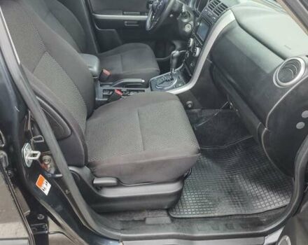 Чорний Сузукі Гранд Вітара, об'ємом двигуна 2.4 л та пробігом 328 тис. км за 9900 $, фото 2 на Automoto.ua