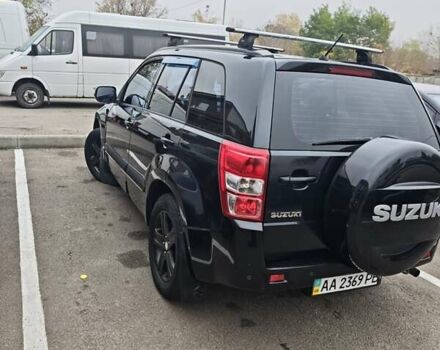 Чорний Сузукі Гранд Вітара, об'ємом двигуна 2.4 л та пробігом 328 тис. км за 9900 $, фото 4 на Automoto.ua