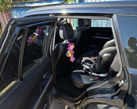 Черный Сузуки Гранд Витара, объемом двигателя 2.39 л и пробегом 220 тыс. км за 8700 $, фото 4 на Automoto.ua