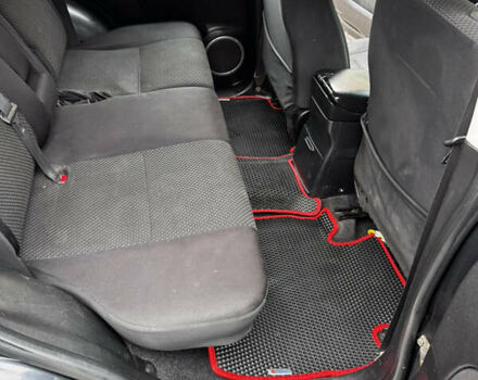 Черный Сузуки Гранд Витара, объемом двигателя 2.39 л и пробегом 211 тыс. км за 8600 $, фото 28 на Automoto.ua