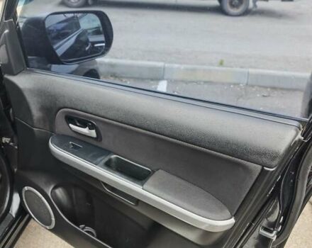 Чорний Сузукі Гранд Вітара, об'ємом двигуна 2.4 л та пробігом 328 тис. км за 9900 $, фото 10 на Automoto.ua