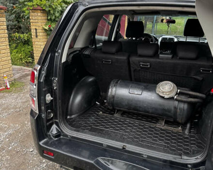 Черный Сузуки Гранд Витара, объемом двигателя 2.39 л и пробегом 211 тыс. км за 8600 $, фото 15 на Automoto.ua