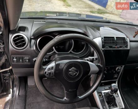 Черный Сузуки Гранд Витара, объемом двигателя 2.39 л и пробегом 211 тыс. км за 8600 $, фото 22 на Automoto.ua