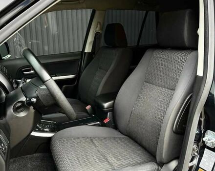 Чорний Сузукі Гранд Вітара, об'ємом двигуна 2.39 л та пробігом 155 тис. км за 13900 $, фото 6 на Automoto.ua