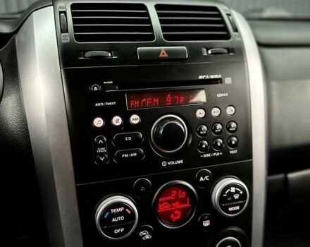 Чорний Сузукі Гранд Вітара, об'ємом двигуна 2.39 л та пробігом 155 тис. км за 13900 $, фото 15 на Automoto.ua