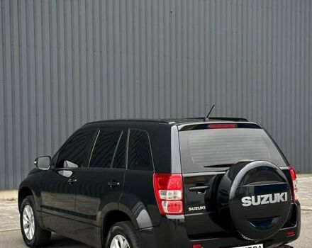 Чорний Сузукі Гранд Вітара, об'ємом двигуна 2.39 л та пробігом 155 тис. км за 13900 $, фото 3 на Automoto.ua