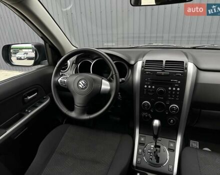 Черный Сузуки Гранд Витара, объемом двигателя 2.39 л и пробегом 66 тыс. км за 15500 $, фото 27 на Automoto.ua