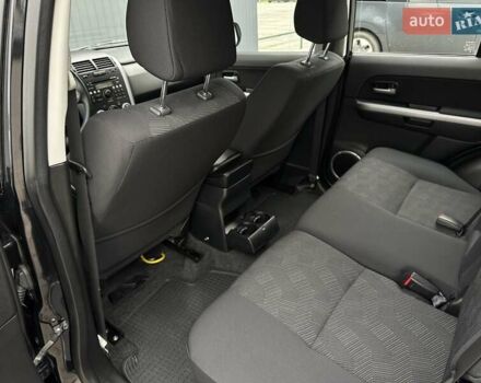 Черный Сузуки Гранд Витара, объемом двигателя 2.39 л и пробегом 66 тыс. км за 15500 $, фото 21 на Automoto.ua