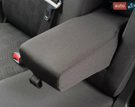 Черный Сузуки Гранд Витара, объемом двигателя 2.39 л и пробегом 66 тыс. км за 15500 $, фото 25 на Automoto.ua