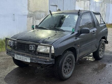 Чорний Сузукі Гранд Вітара, об'ємом двигуна 0 л та пробігом 200 тис. км за 1500 $, фото 1 на Automoto.ua