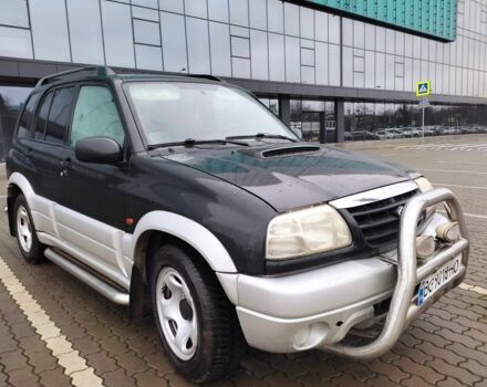 Черный Сузуки Гранд Витара, объемом двигателя 2 л и пробегом 299 тыс. км за 5600 $, фото 1 на Automoto.ua