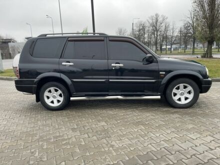 Черный Сузуки Гранд Витара, объемом двигателя 2.7 л и пробегом 350 тыс. км за 6000 $, фото 1 на Automoto.ua