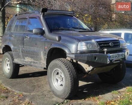 Черный Сузуки Гранд Витара, объемом двигателя 2 л и пробегом 270 тыс. км за 7500 $, фото 1 на Automoto.ua