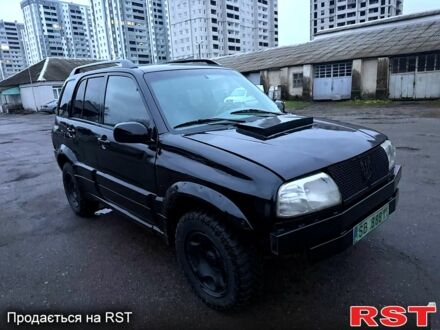 Черный Сузуки Гранд Витара, объемом двигателя 2 л и пробегом 281 тыс. км за 2500 $, фото 1 на Automoto.ua