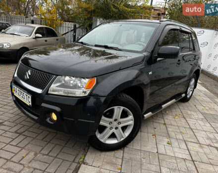 Черный Сузуки Гранд Витара, объемом двигателя 2.7 л и пробегом 170 тыс. км за 7999 $, фото 1 на Automoto.ua