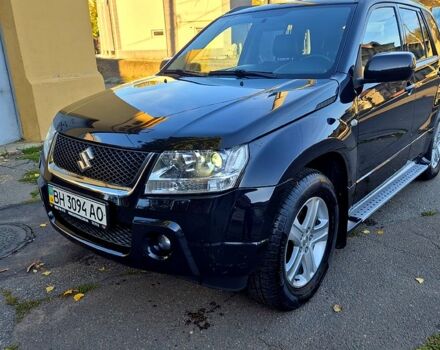 Чорний Сузукі Гранд Вітара, об'ємом двигуна 2 л та пробігом 109 тис. км за 9600 $, фото 1 на Automoto.ua