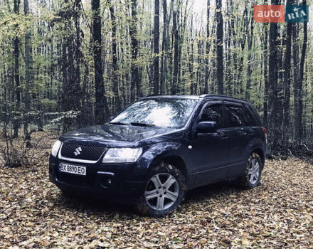 Чорний Сузукі Гранд Вітара, об'ємом двигуна 2 л та пробігом 285 тис. км за 6600 $, фото 1 на Automoto.ua