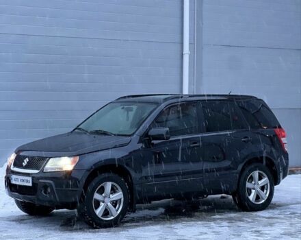 Черный Сузуки Гранд Витара, объемом двигателя 2.7 л и пробегом 200 тыс. км за 6750 $, фото 1 на Automoto.ua