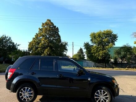Черный Сузуки Гранд Витара, объемом двигателя 2.7 л и пробегом 249 тыс. км за 8800 $, фото 1 на Automoto.ua