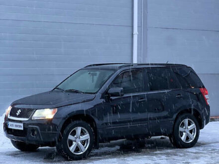 Черный Сузуки Гранд Витара, объемом двигателя 2.74 л и пробегом 200 тыс. км за 6750 $, фото 1 на Automoto.ua