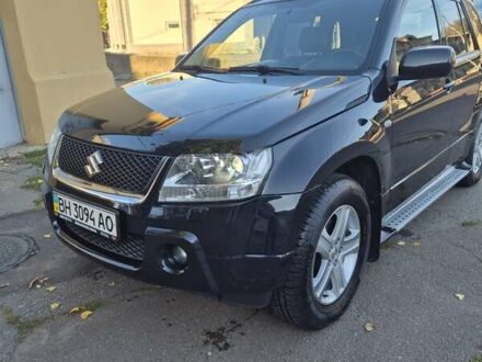 Чорний Сузукі Гранд Вітара, об'ємом двигуна 2 л та пробігом 109 тис. км за 9600 $, фото 1 на Automoto.ua
