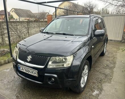 Черный Сузуки Гранд Витара, объемом двигателя 2 л и пробегом 261 тыс. км за 5600 $, фото 1 на Automoto.ua